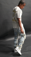 Load image into Gallery viewer, Dilligence Training &quot;V&quot; Tee